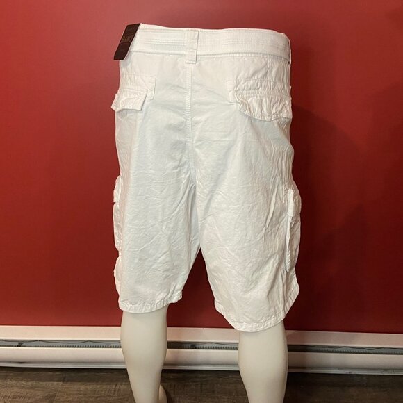 RAW X Men's White Belted 12" Inseam Cargo Shorts - Size 40 -NWT - Picture 3 of 5